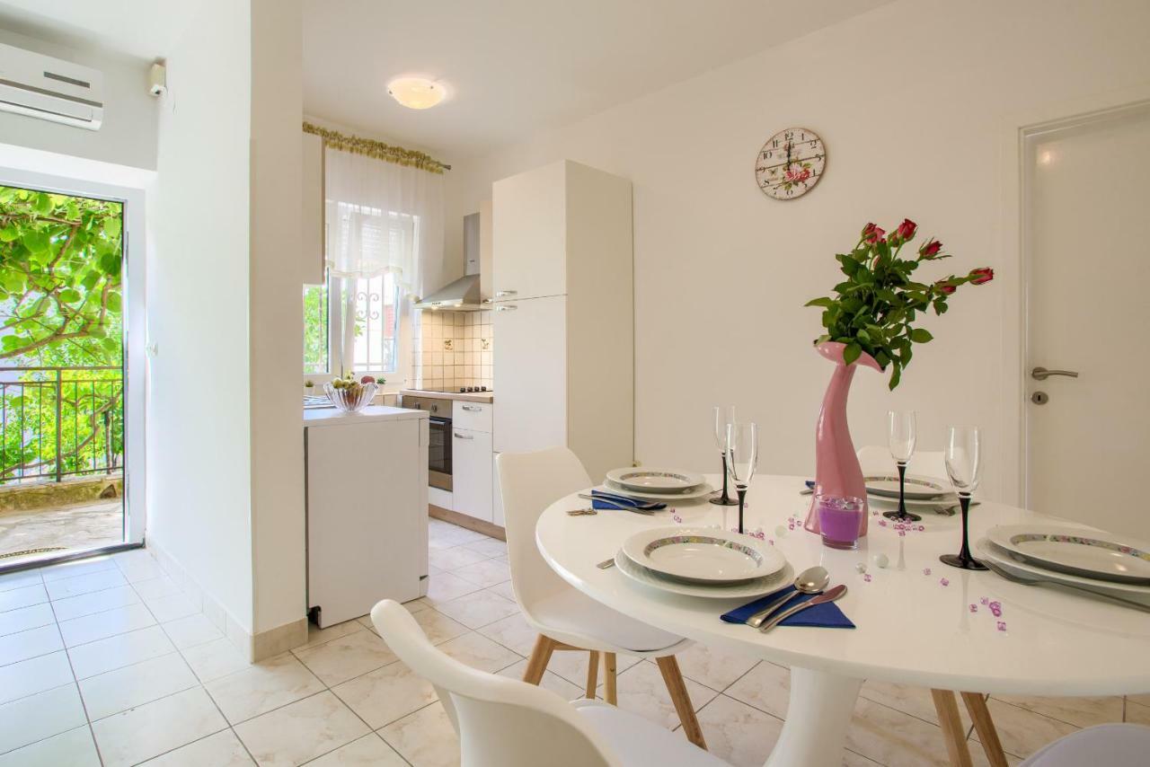 Apartman Paola Pula Dış mekan fotoğraf