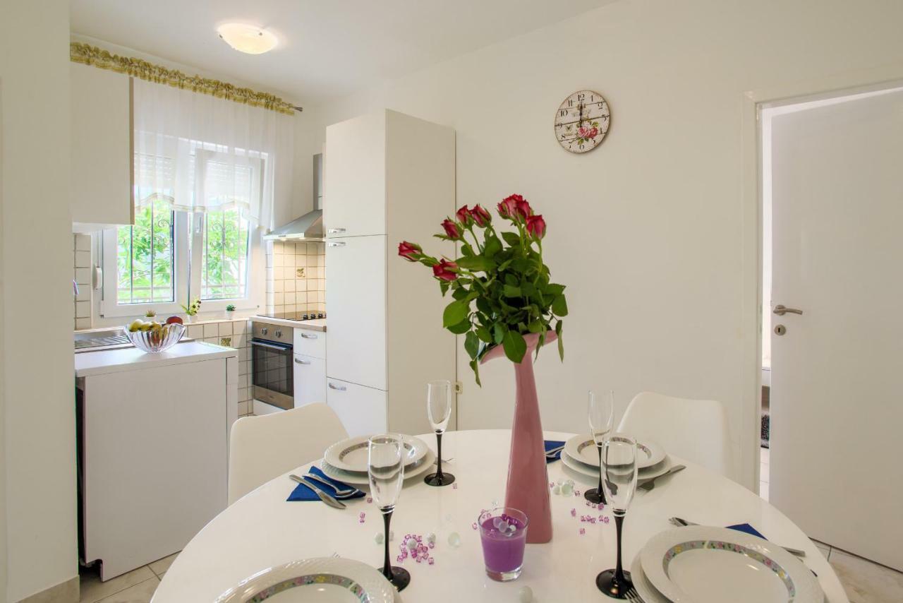 Apartman Paola Pula Dış mekan fotoğraf