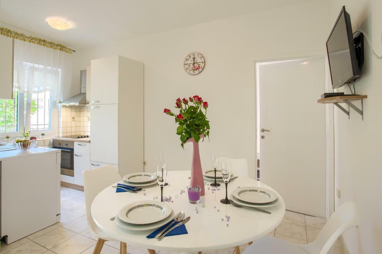 Apartman Paola Pula Dış mekan fotoğraf